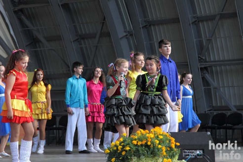 "Виват, империя детства!" Фотографии с праздника на амфитеатре