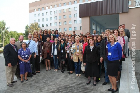 В Гомеле американские врачи учат белорусских коллег спасать жизни новорожденных