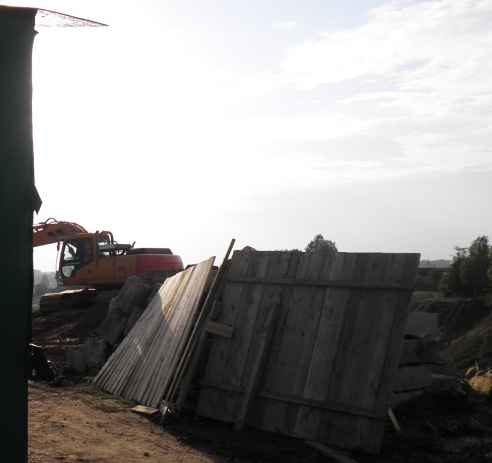 Магазины на Флёрова снесли