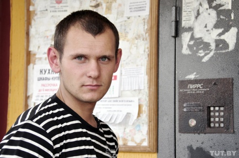 «Сам виноват, все испортил». Переселенца из Донецкой области, который жил неподалеку от Гомеля, депортируют из Беларуси за нарушение ПДД