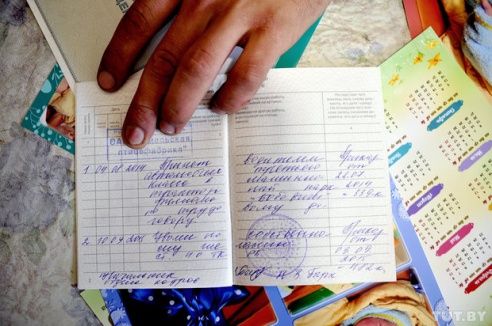 «Сам виноват, все испортил». Переселенца из Донецкой области, который жил неподалеку от Гомеля, депортируют из Беларуси за нарушение ПДД