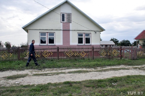 «Сам виноват, все испортил». Переселенца из Донецкой области, который жил неподалеку от Гомеля, депортируют из Беларуси за нарушение ПДД