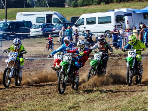 В Ошмянах проходит 3-й этап Чемпионата Беларуси по мотокроссу (фоторепортаж)