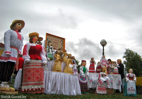 II Областной праздник ремёсел «Слуцкие пояса». Фото