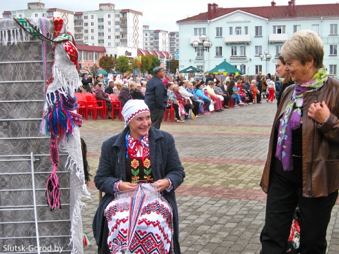 II Областной праздник ремёсел «Слуцкие пояса». Фото