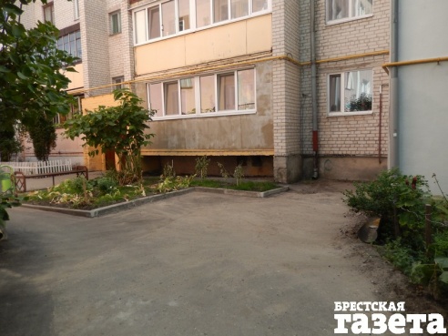 Брестчанам, обратившимся в горисполком, в помощи отказали, даже не разобравшись, в чем суть проблемы