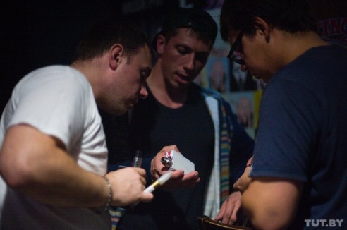 Вдыхать глубже, выдувать дальше: в Гомеле впервые прошли соревнования по выдуванию пара