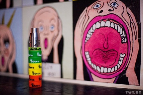 Вдыхать глубже, выдувать дальше: в Гомеле впервые прошли соревнования по выдуванию пара