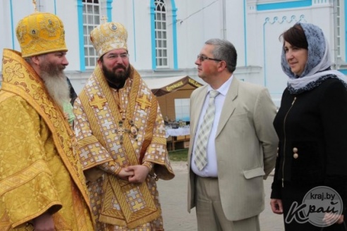 ФОТОРЕПОРТАЖ: Сотни верующих пришли на празднование 150-летия храма Преподобной Марии Египетской в Вилейке