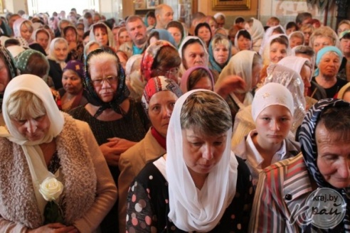 ФОТОРЕПОРТАЖ: Сотни верующих пришли на празднование 150-летия храма Преподобной Марии Египетской в Вилейке