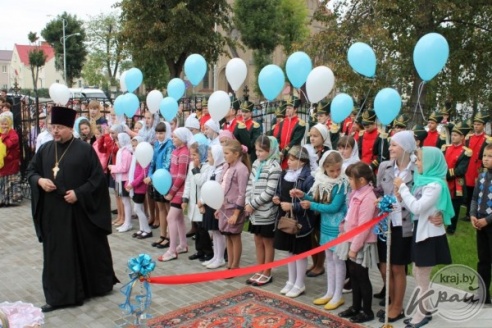 ФОТОРЕПОРТАЖ: Сотни верующих пришли на празднование 150-летия храма Преподобной Марии Египетской в Вилейке