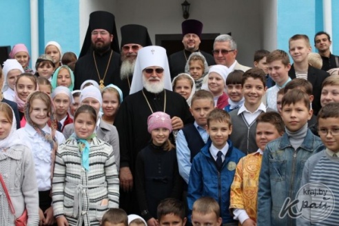 ФОТОРЕПОРТАЖ: Сотни верующих пришли на празднование 150-летия храма Преподобной Марии Египетской в Вилейке