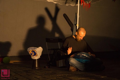 Стихи, песни, звуки ханга и диджериду: в Гомеле отметили день мира (фото)