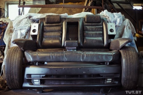 «В наших машинах есть душа». Гомельские кастомайзеры делают удивительные вещи из железа