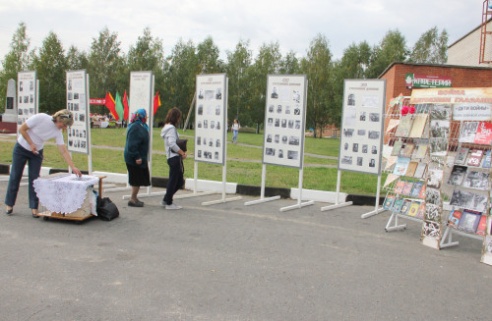 Районный праздник тружеников села состоялось в субботу в агрогородке Новые Самотевичи Костюковичского района (+ фото)