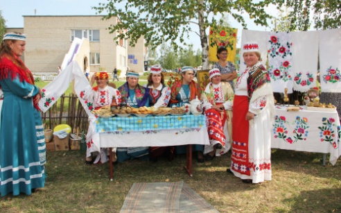 Районный праздник тружеников села состоялось в субботу в агрогородке Новые Самотевичи Костюковичского района (+ фото)