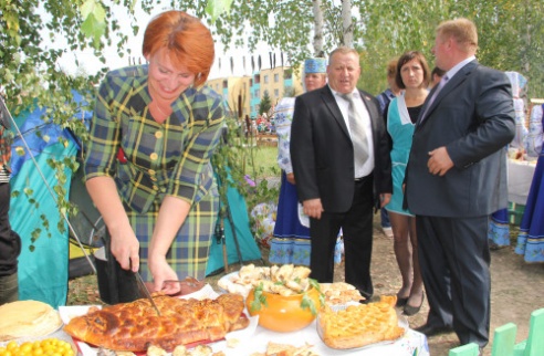 Районный праздник тружеников села состоялось в субботу в агрогородке Новые Самотевичи Костюковичского района (+ фото)