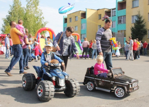 Районный праздник тружеников села состоялось в субботу в агрогородке Новые Самотевичи Костюковичского района (+ фото)