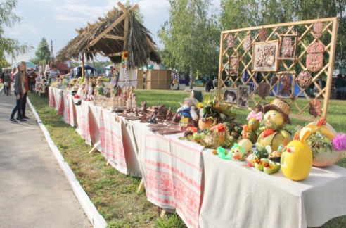 Районный праздник тружеников села состоялось в субботу в агрогородке Новые Самотевичи Костюковичского района (+ фото)