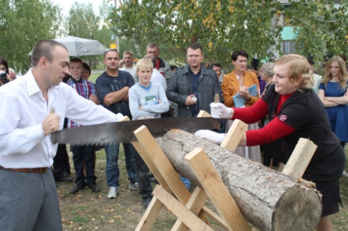 Районный праздник тружеников села состоялось в субботу в агрогородке Новые Самотевичи Костюковичского района (+ фото)