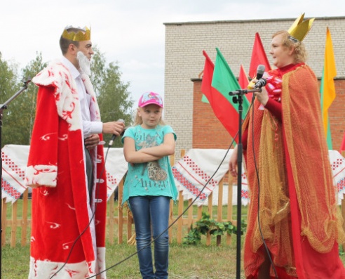 Районный праздник тружеников села состоялось в субботу в агрогородке Новые Самотевичи Костюковичского района (+ фото)