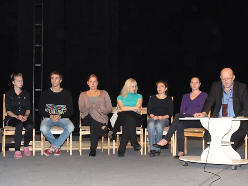 Молодежный театр вступил в полосу неопределенности