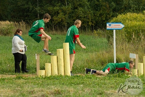 В Глубоком выясняли, кто лучше других ставит палатку и играет в мегадартс (ФОТО, ВИДЕО)