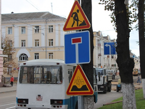 На проспекте Победы образовался транспортный коллапс (фото)