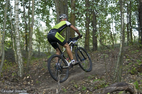 В Гомеле провели соревнования по маунтин-байку (фото)