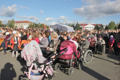 72-ю годовщину со Дня освобождения Костюковичского района от немецко-фашистских захватчиков отмечали в минувший понедельник в районном центре (+ фото)