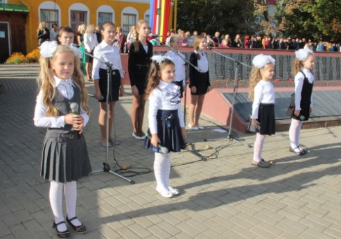 72-ю годовщину со Дня освобождения Костюковичского района от немецко-фашистских захватчиков отмечали в минувший понедельник в районном центре (+ фото)