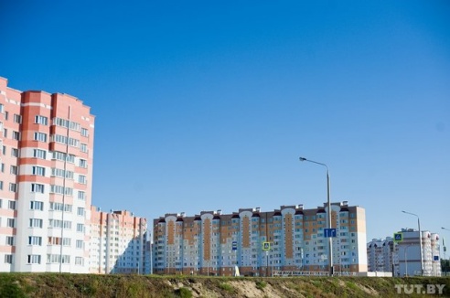 «Хотят строить кафе — а нужны поликлиника, садик и школа»: беды нового «панельного» района Гомеля