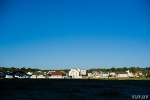 «Хотят строить кафе — а нужны поликлиника, садик и школа»: беды нового «панельного» района Гомеля