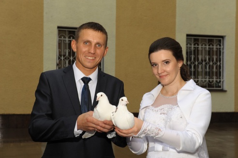 В ЗАГС ходите один раз