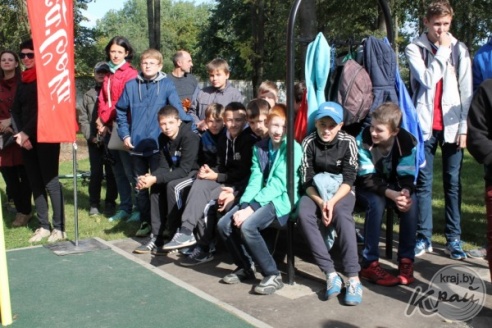 Капитан команды воркаутеров из Вилейки Виталий Зубати установил рекорд по количеству подтягиваний на перекладине (ФОТО)