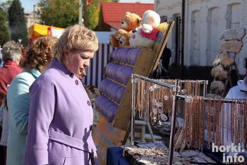 Финберг, танцы и сувениры на память – 60 фотографий о том, как Мстиславлю исполнилось 880 лет