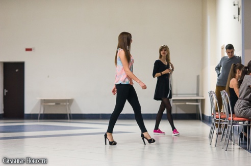 Фоторепортаж: в ГЦК прошел кастинг конкурса «Мисс Гомель-2015»