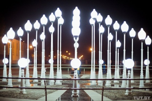 Как выглядит центральный гомельский парк вечером