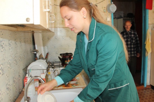 Корреспондент районной газеты «Голас Касцюкоушчыны» работала социальным работником (+ фото)