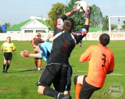 Футбол. Вилейская «Вилия» в гостях уступила «Старым Дорогам» – 2:3, Молодечно и Чисть также проиграли (ФОТО)