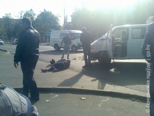 На Юбилейной «Фольксваген» сбил мотоциклиста (фото)