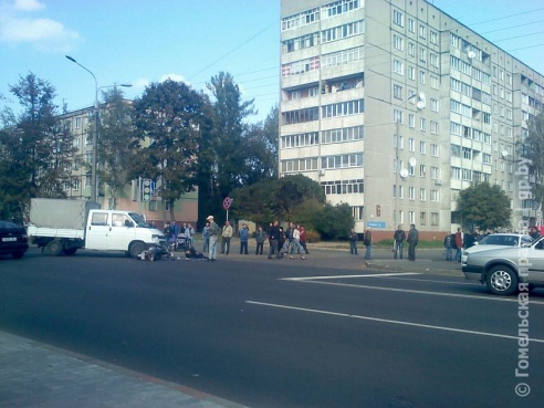 На Юбилейной «Фольксваген» сбил мотоциклиста (фото)