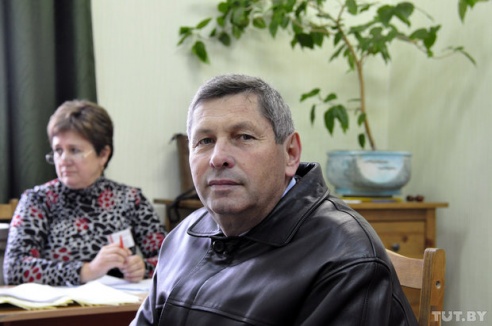 «Наш президент — универсальный, он для всех»: репортаж TUT.BY о досрочном голосовании в Гомеле