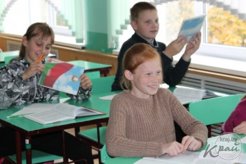 Молодой учитель в деревенской школе на Вилейщине: Почему-то дети не любят историю (ФОТО)