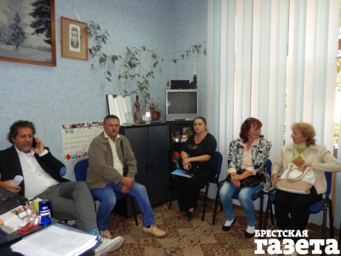 Чтобы получить помощь, украинцы, переселившиеся на Брестчину, должны обратиться за статусом беженца