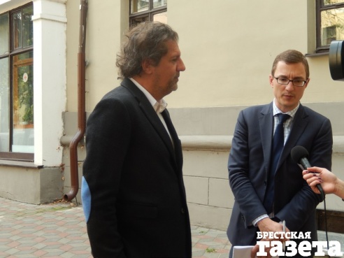 Чтобы получить помощь, украинцы, переселившиеся на Брестчину, должны обратиться за статусом беженца