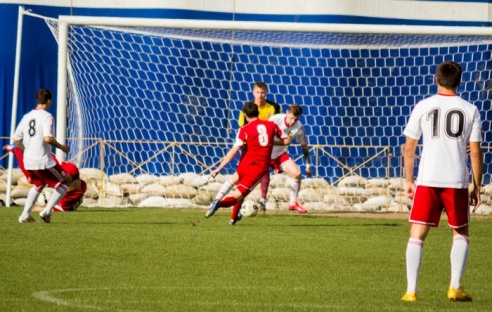 Светлогорский "Химик" невероятно победил ФК "Барановичи"