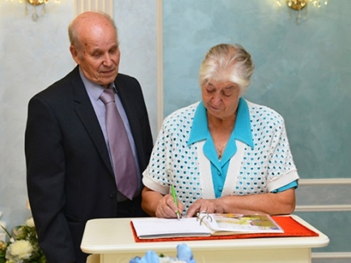 Свадьбу «три в одном» сыграли в Гомеле