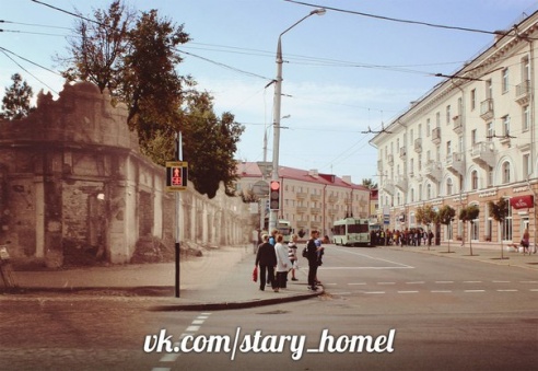 «Даже по люкам можно изучать историю и географию»: архитектор из Гомеля собирает городские артефакты