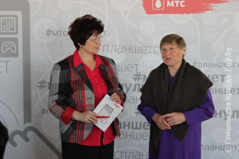 В Гомеле открыли бесплатные курсы для пенсионеров «Планшет с нуля»